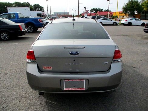 Used 2008 Ford Focus SE image 5
