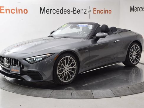 Used 2023 Mercedes-Benz SL 43 AMG image 3