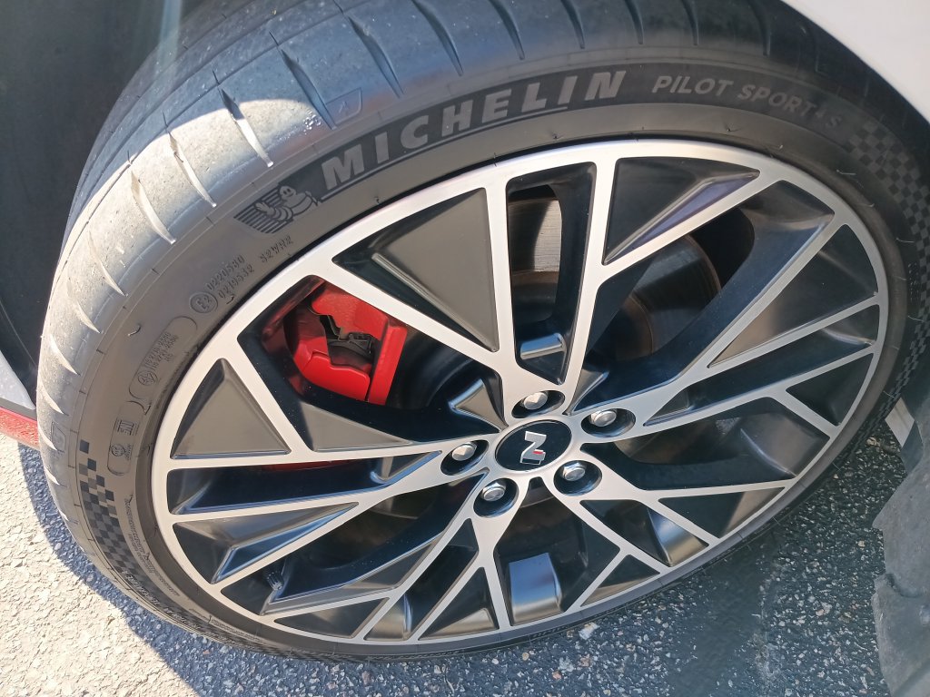 Used 2023 Hyundai Elantra N FWD image 22