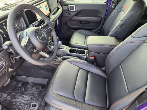 New 2026 Jeep Wrangler Unlimited Rubicon AWD/4WD image 13