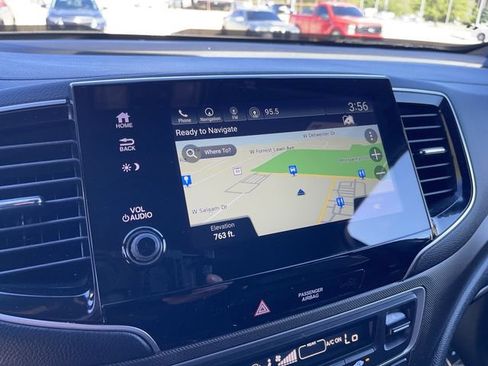 Used 2023 Honda Passport TrailSport image 20