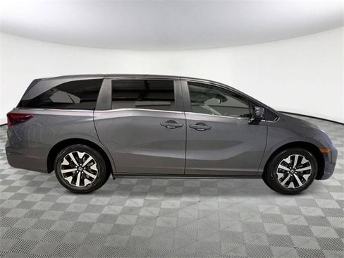 New 2026 Honda Odyssey EX-L image 7