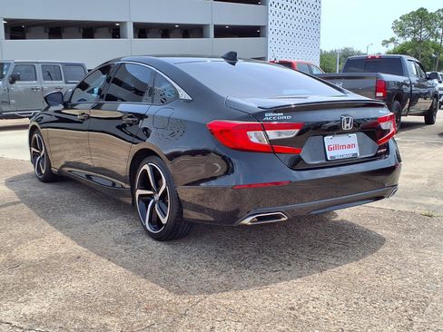 Used 2021 Honda Accord Sport image 4