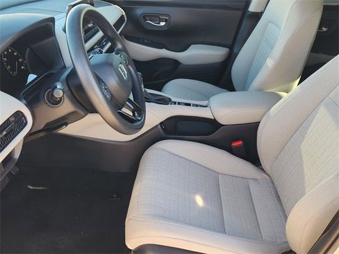 Certified 2024 Honda HR-V LX image 11