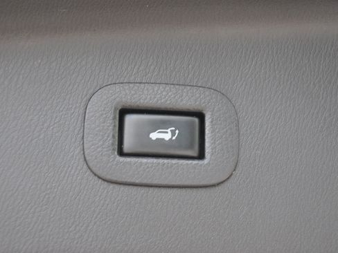 Used 2013 INFINITI QX56 2WD w/ Theater Pkg image 27