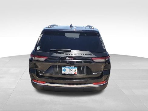 Used 2024 Jeep Grand Cherokee Limited w/ Trailer Tow Package AWD/4WD image 3