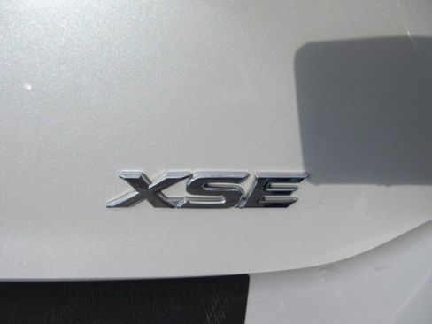 Used 2025 Toyota Camry XSE image 6