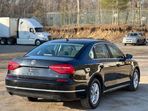 Used 2016 Volkswagen Passat 1.8T S image 6
