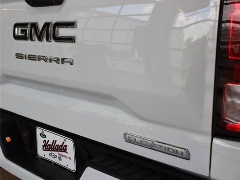 Used 2024 GMC Sierra 1500 Elevation w/ LPO, Elevation Black Package image 47