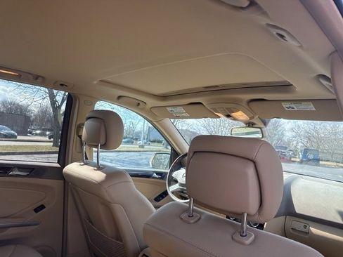 Used 2010 Mercedes-Benz ML 350 4MATIC image 14