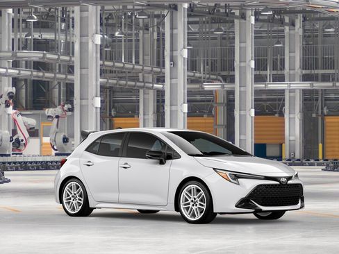 New 2026 Toyota Corolla SE FWD image 14