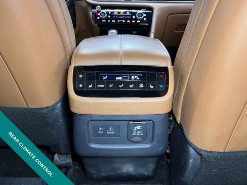 Used 2023 INFINITI QX60 Sensory w/ Vision Package image 12