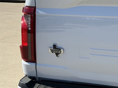 New 2025 Ford F150 XLT w/ Equipment Group 302A MID image 29