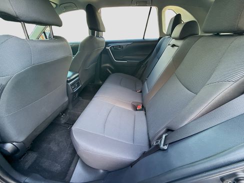 Used 2025 Toyota RAV4 LE FWD image 21