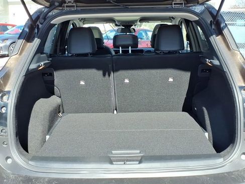 Used 2026 Nissan Kicks SR w/ SR Premium Package FWD image 8