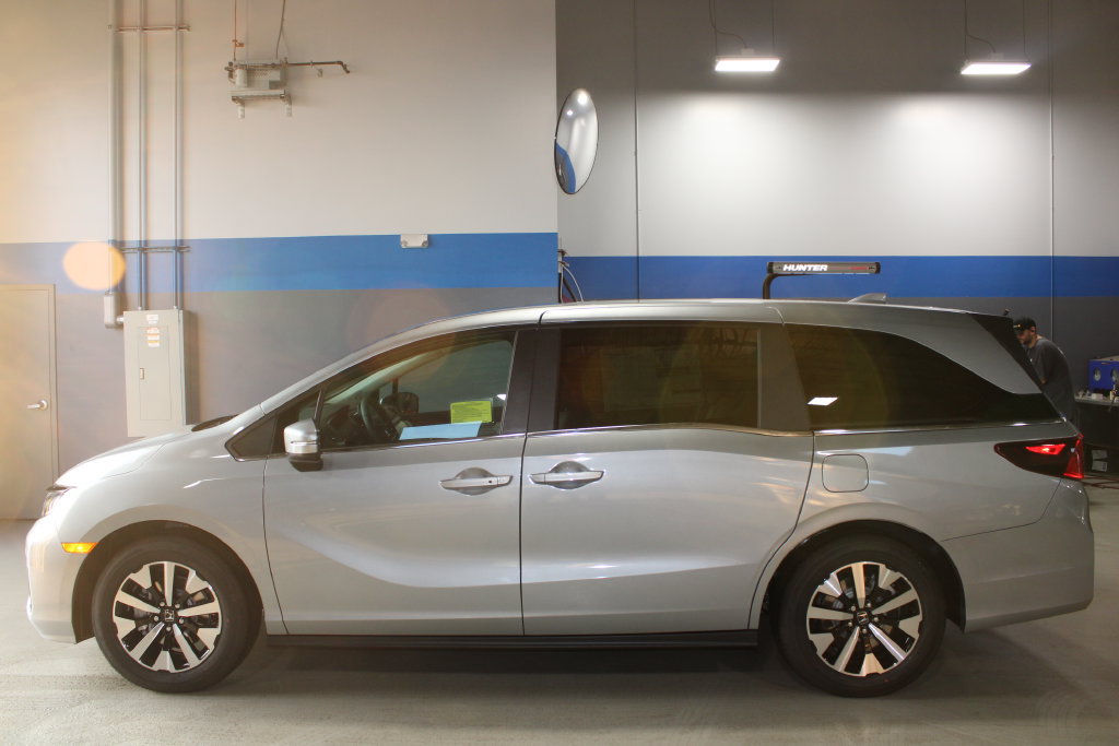 New 2027 Honda Odyssey EX-L image 7