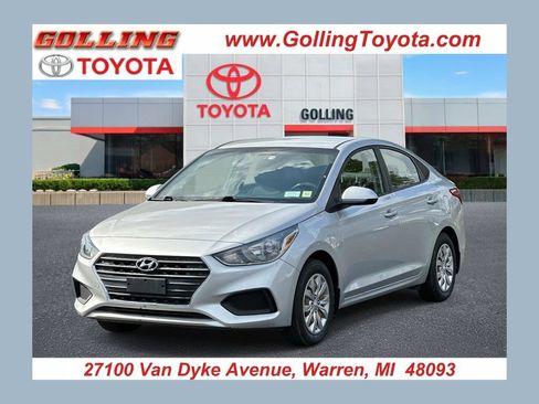 Used 2018 Hyundai Accent SE FWD image 1