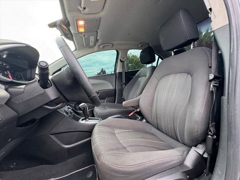 Used 2019 Chevrolet Sonic LT w/ Convenience Package FWD image 14