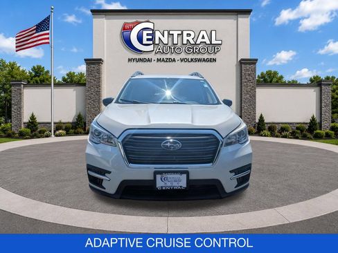 Used 2019 Subaru Ascent 8-Passenger AWD/4WD image 2