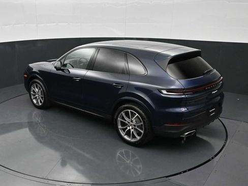 New 2026 Porsche Cayenne AWD/4WD image 30