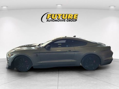 Certified 2020 Ford Mustang Shelby GT500 w/ Technology Package RWD image 3
