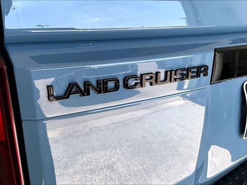 Used 2026 Toyota Land Cruiser image 42