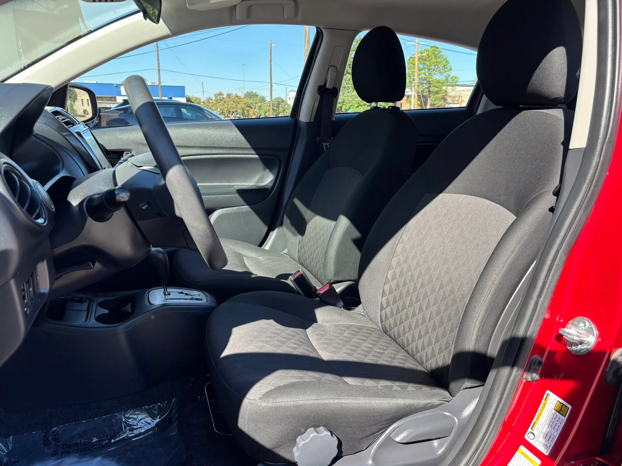 Used 2024 Mitsubishi Mirage ES FWD image 11