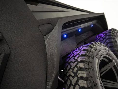 Used 2025 Jeep Gladiator Sport image 31