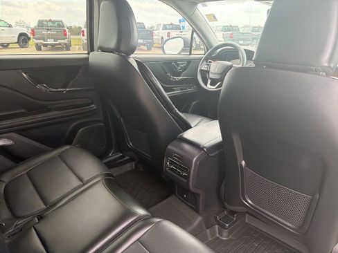 Used 2022 Lincoln Corsair Reserve w/ Elements Package image 17