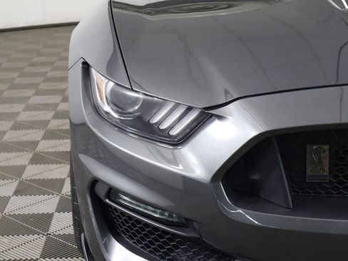 Used 2017 Ford Mustang Shelby GT350 RWD image 11