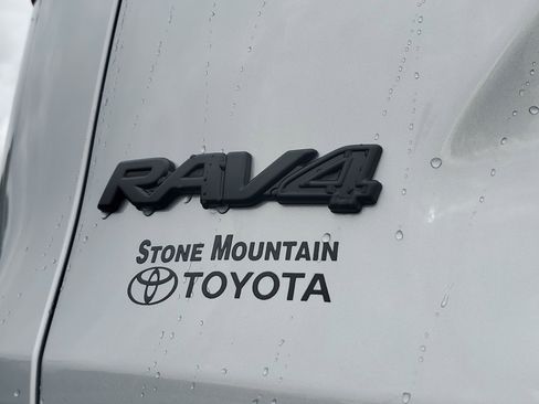 New 2025 Toyota RAV4 LE image 8