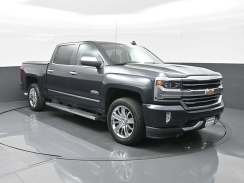 Used 2018 Chevrolet Silverado 1500 High Country image 1