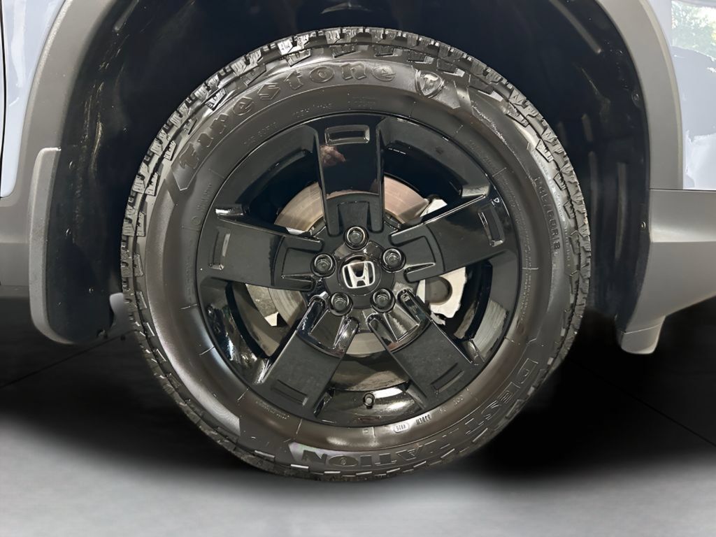 Certified 2026 Honda Ridgeline Black Edition image 26