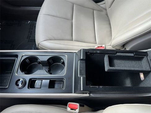 Certified 2023 Lincoln Corsair AWD w/ Equipment Group 101A image 25