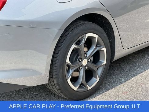 Used 2023 Chevrolet Malibu LT FWD image 7