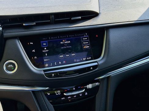 Used 2023 Cadillac XT5 Premium Luxury w/ Technology Package FWD image 12