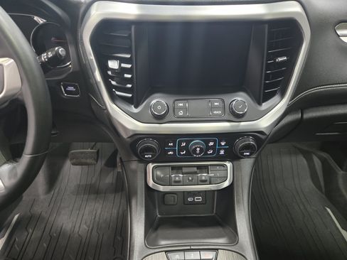 Certified 2023 GMC Acadia Denali w/ Black Diamond Edition AWD/4WD image 13