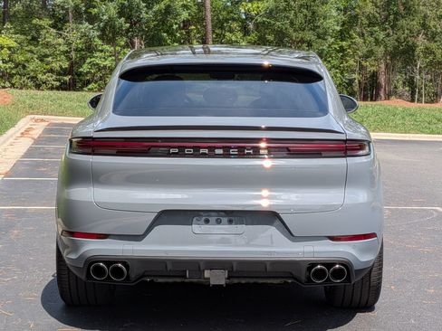 Certified 2026 Porsche Cayenne S AWD/4WD image 30