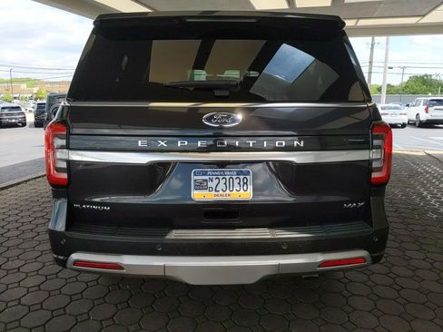 Used 2024 Ford Expedition Max Platinum AWD/4WD image 7