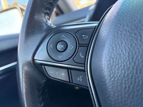 Used 2022 Toyota Camry SE image 14