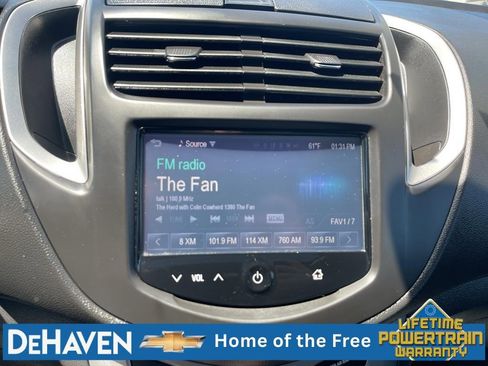 Used 2015 Chevrolet Trax LT w/ LT Sun and Sound Package AWD/4WD image 14