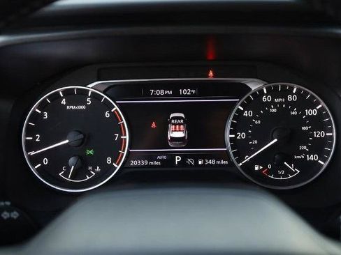 Certified 2025 Nissan Rogue SV AWD/4WD image 10