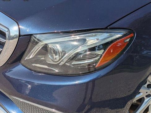 Used 2019 Mercedes-Benz E 450 4MATIC Sedan image 5