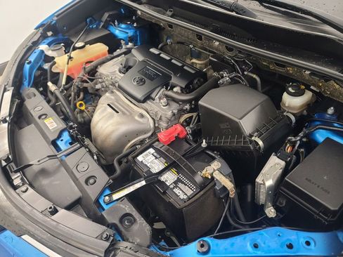 Used 2018 Toyota RAV4 LE image 38