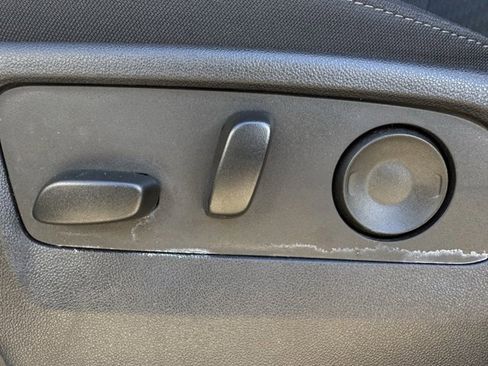 Used 2022 Chevrolet Silverado 1500 RST w/ Z71 Off-Road Package image 26