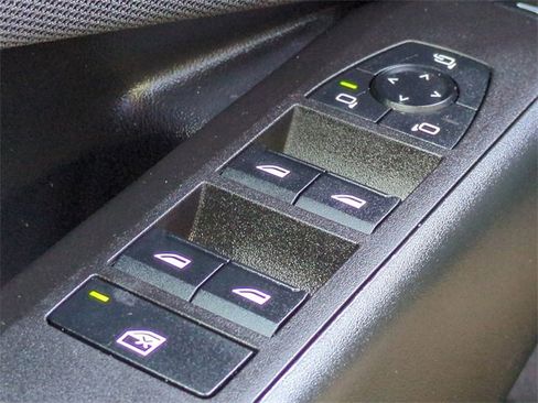 Used 2025 BMW X3 xDrive30i image 24