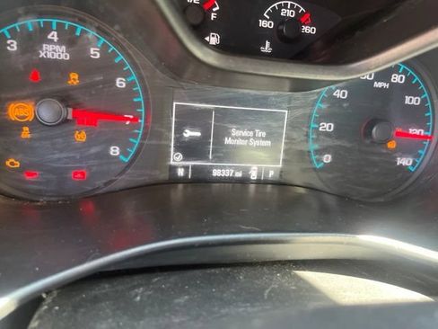 Used 2018 Chevrolet Colorado W/T w/ WT Convenience Package RWD image 18