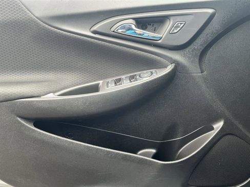 Used 2023 Chevrolet Malibu LT image 25