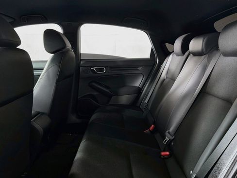 Used 2025 Honda Civic Sport image 8
