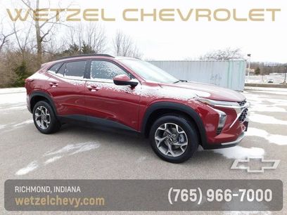 Used 2025 Chevrolet Trax LT